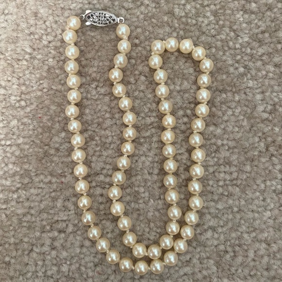 SOLD- Vintage Pearl Necklace - Picture 1 of 6
